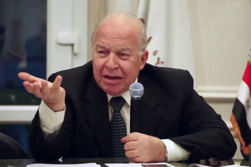 الدكتور إبراهيم فوزى