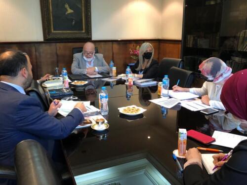 اجتماع مع قيادات الشركة القابضه لمصر للتأمين
